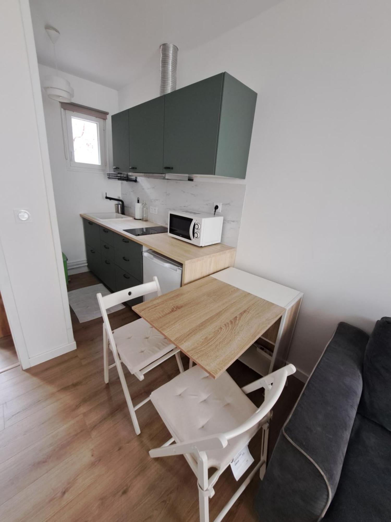 Appartement Vichy Centre-Ville Proche Cure Thermale Luaran gambar